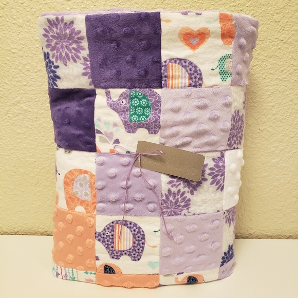 Other - 39"x51" Minky And Snuggle Flannel Blanket - Lavender